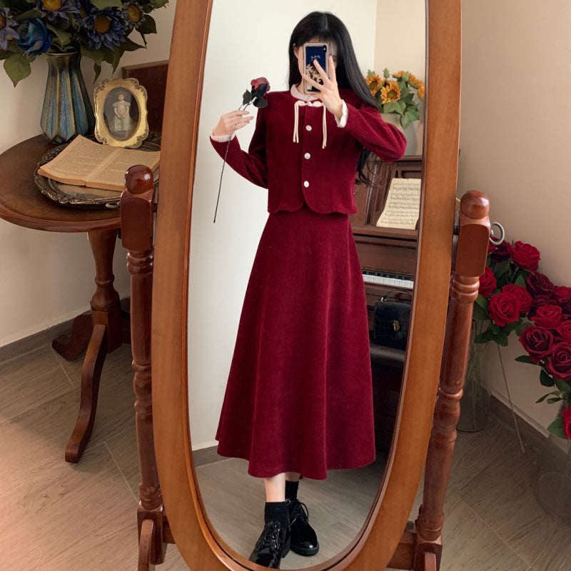 Large size French small fragrant style red corduroy fashion suit skirt women's autumn and winter temperament thin skirt two-piece set