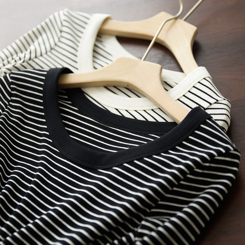 High-quality pure cotton T-shirt women's long-sleeved striped bottoming shirt 2026 autumn new round neck slim-fitting and thin versatile top