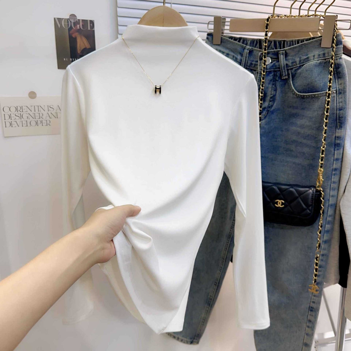 Half turtleneck long-sleeved T-shirt women's autumn thread design sense niche foreign style age reduction beautiful chic top bottoming shirt