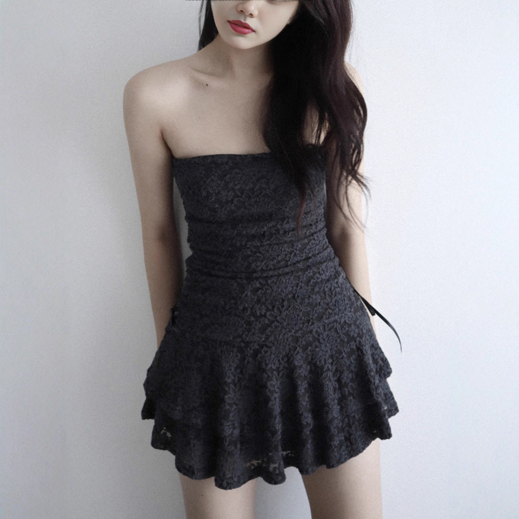 French romantic sexy lace one-word shoulder tube top dress niche design light and thin waist short cake dress