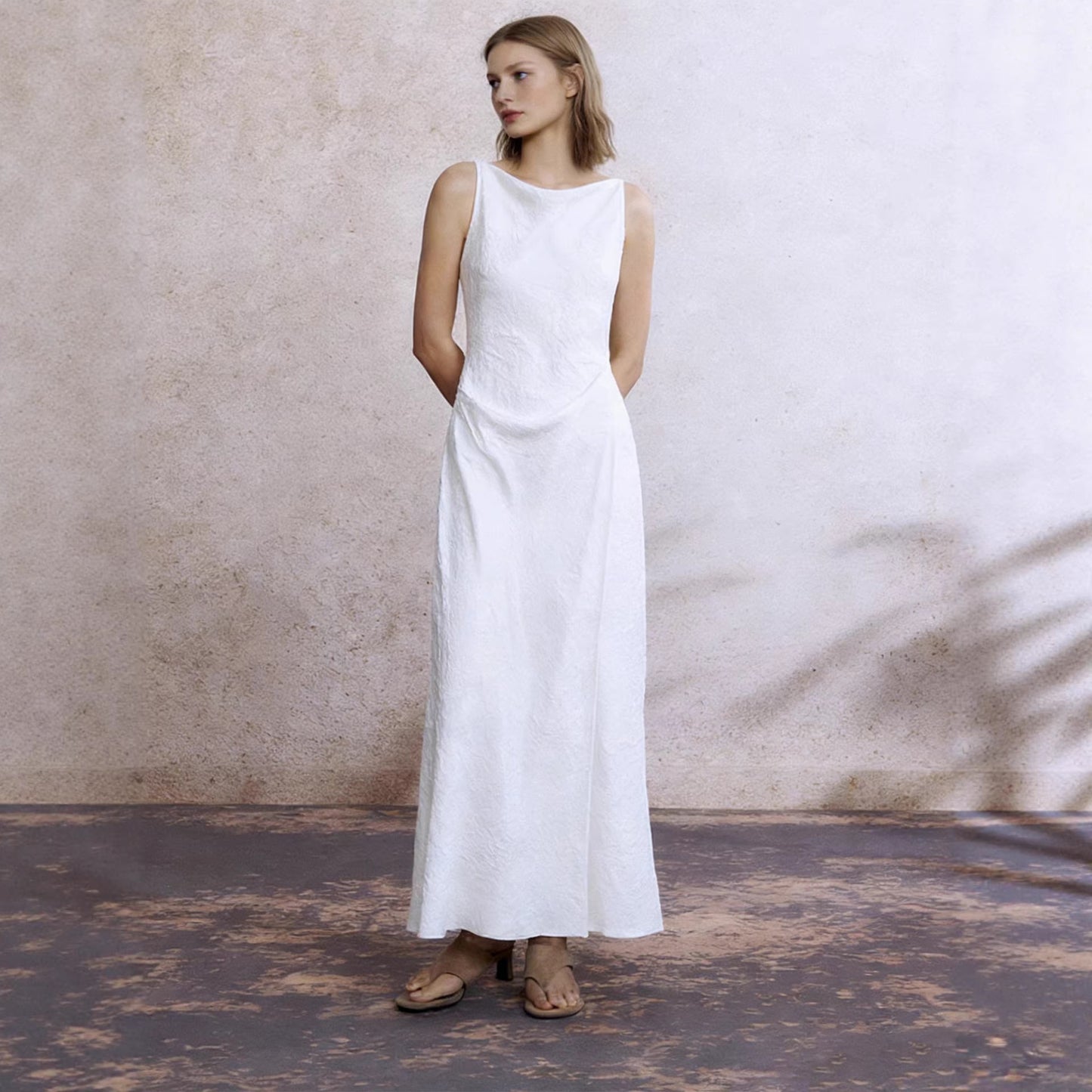 Haute couture European and American Muse Design Sense Acetic Acid Sleeveless Split Dress Wedding Party Annual Meeting Moonlight Dress Light Dress