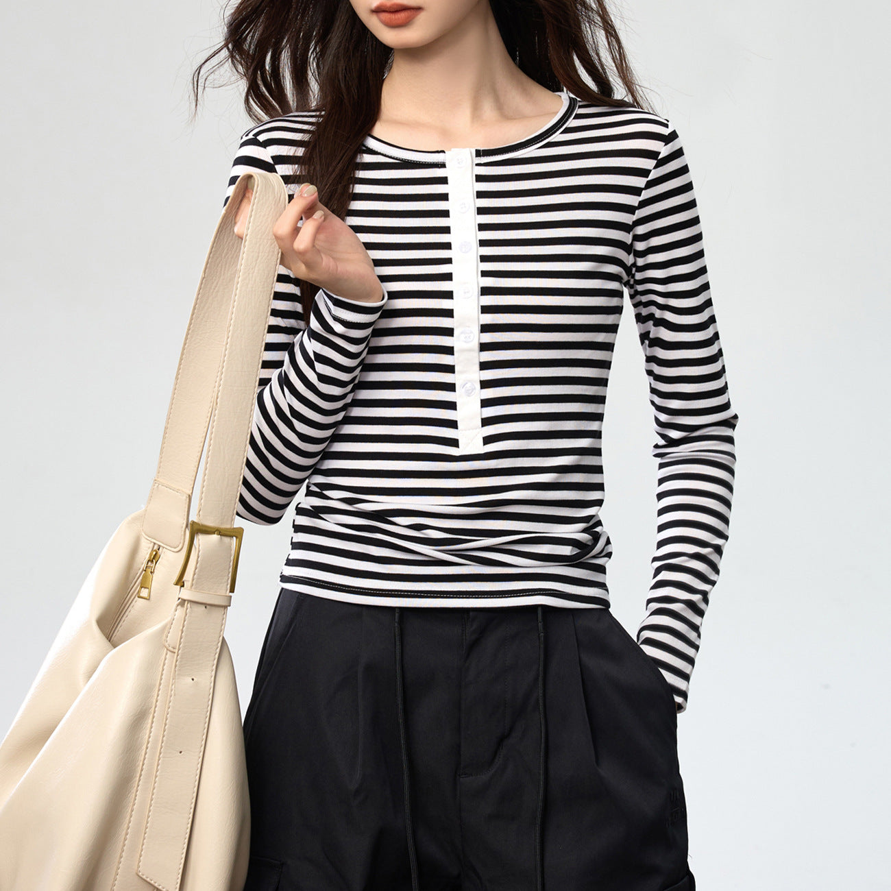 #Tencel Lyocell #Temperament High Sense Black and White Striped Long Sleeve T-Shirt Women's Autumn New Crew Neck Button Top