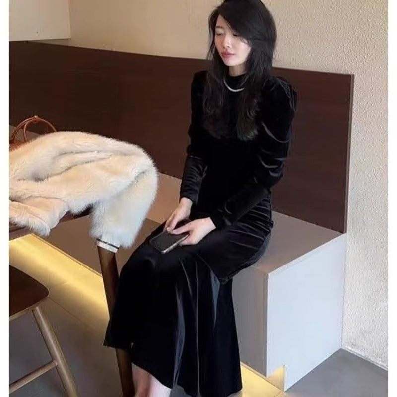 2026 autumn/winter new primed French temperament high-end figure black Korean velvet dress for women