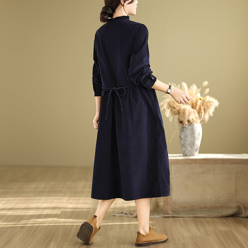 Real shot 2025 autumn new French retro corduroy loose large size age-reducing medium and long bar velvet dress