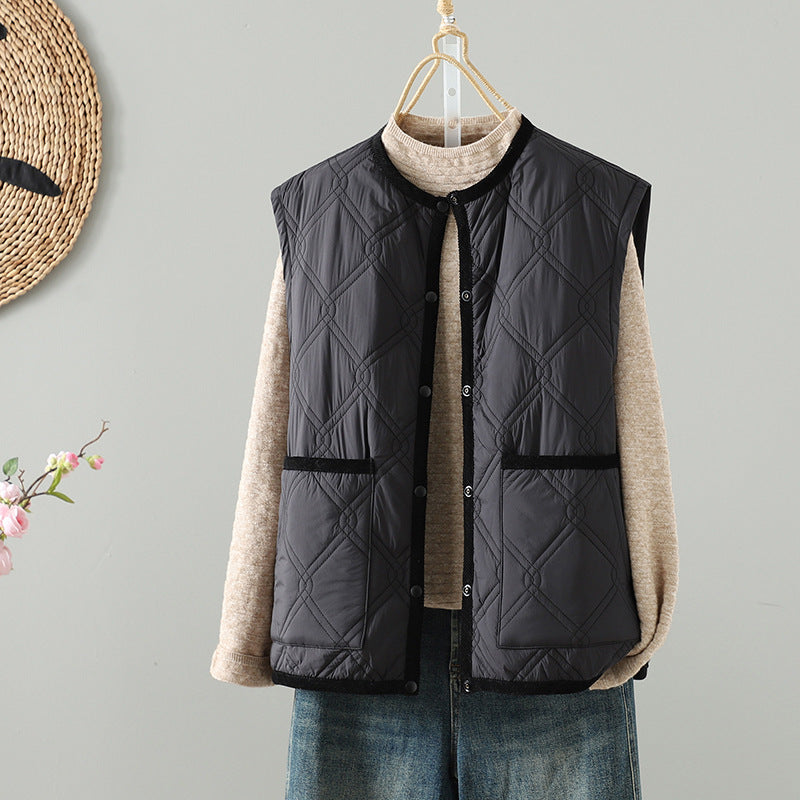 The real shot is the new literary and loose casual big vest women's cotton-padded sleeveless jacket in the winter of 2025.