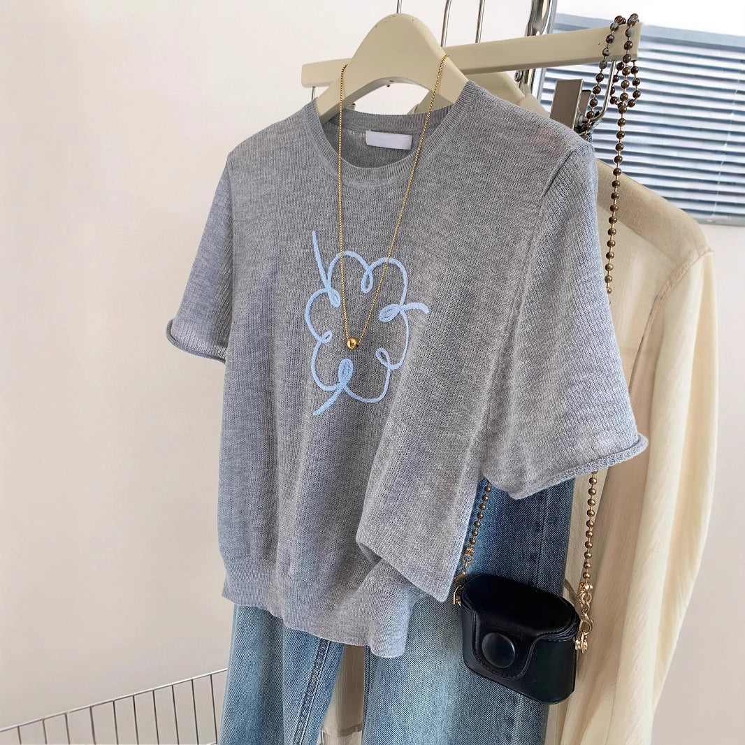 Grey thin ice silk knitted short-sleeved t-shirt women's summer summer 2025 new design half-sleeved front shoulder top