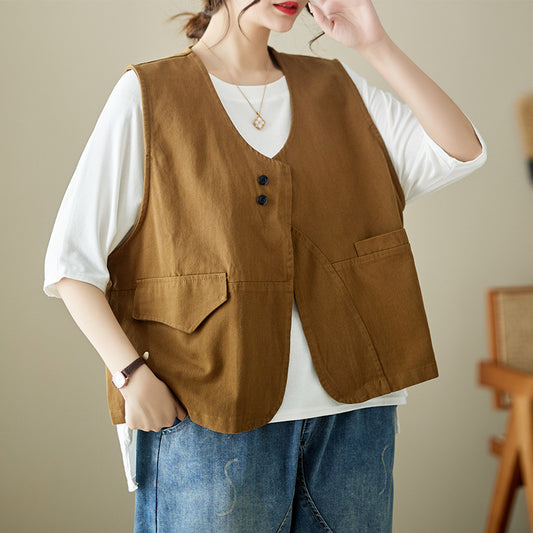 The real shot will be in the autumn of 2025. The new Japanese stacked casual vest for women with casual tooling vest 9321.