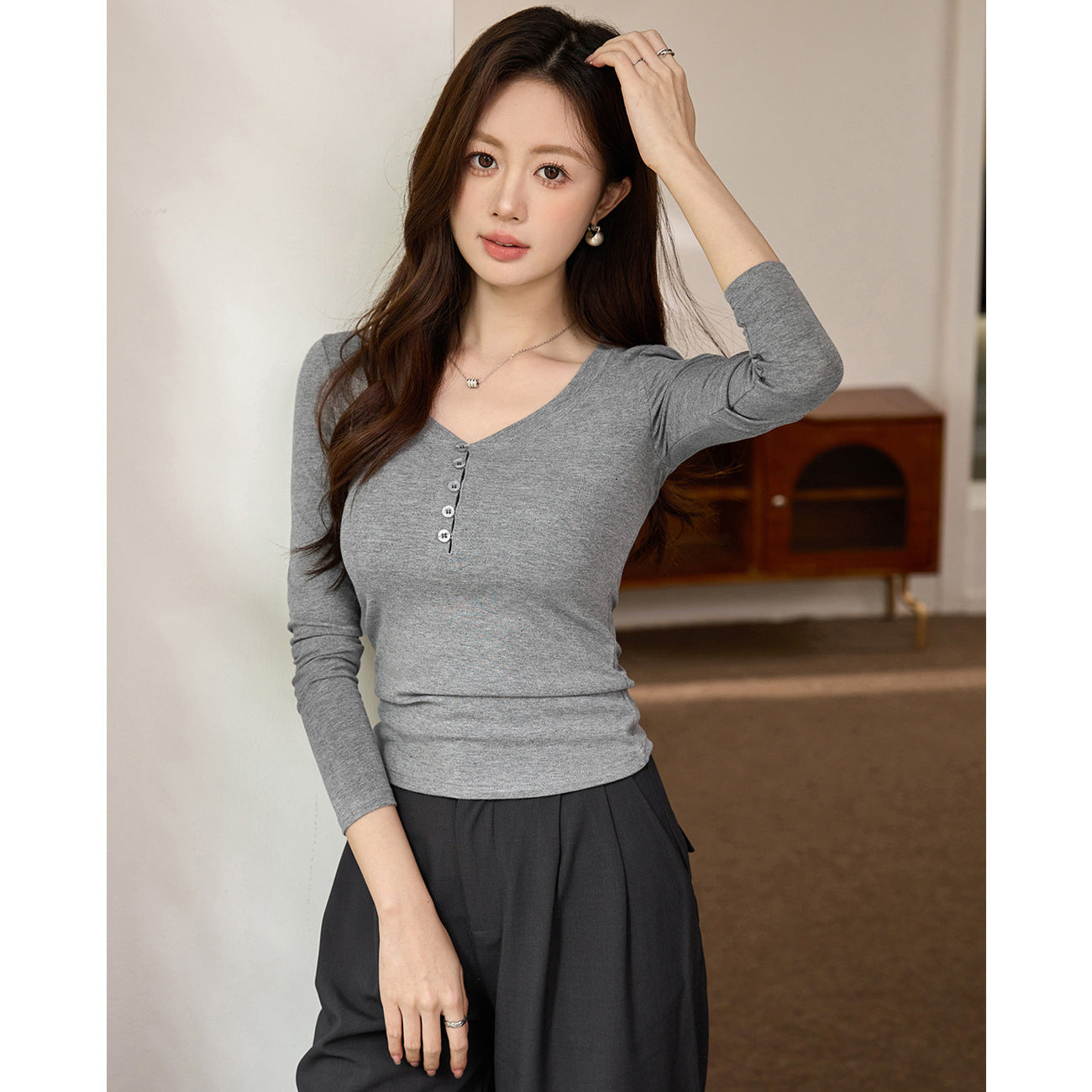 #Superior Selection #Chic Button Design T-Shirt Women's 2026 Autumn New Slim Spice Girl Sexy Long Sleeve Top