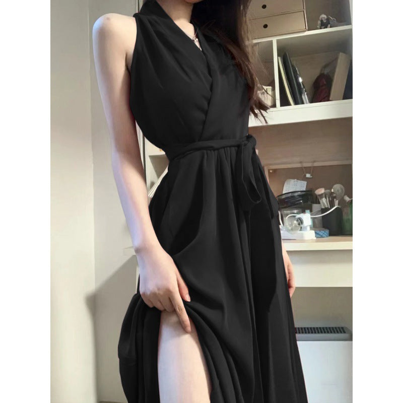 Pure desire wind red neck dress women's 2026 early spring new a-word royal sister waist strap slim dress