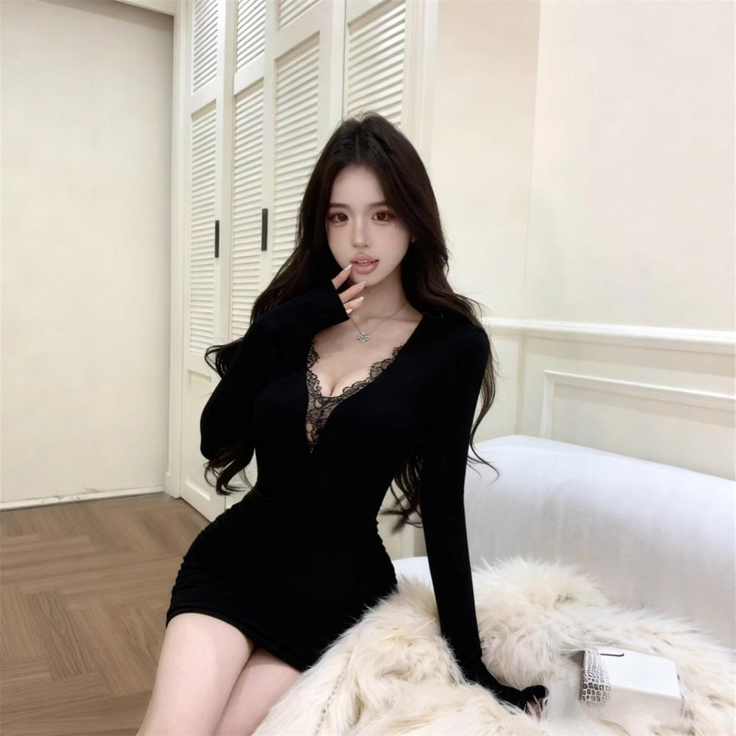 Pure desire pleated V-neck long-sleeved dress women's autumn lace splicing tight hip skirt short skirt