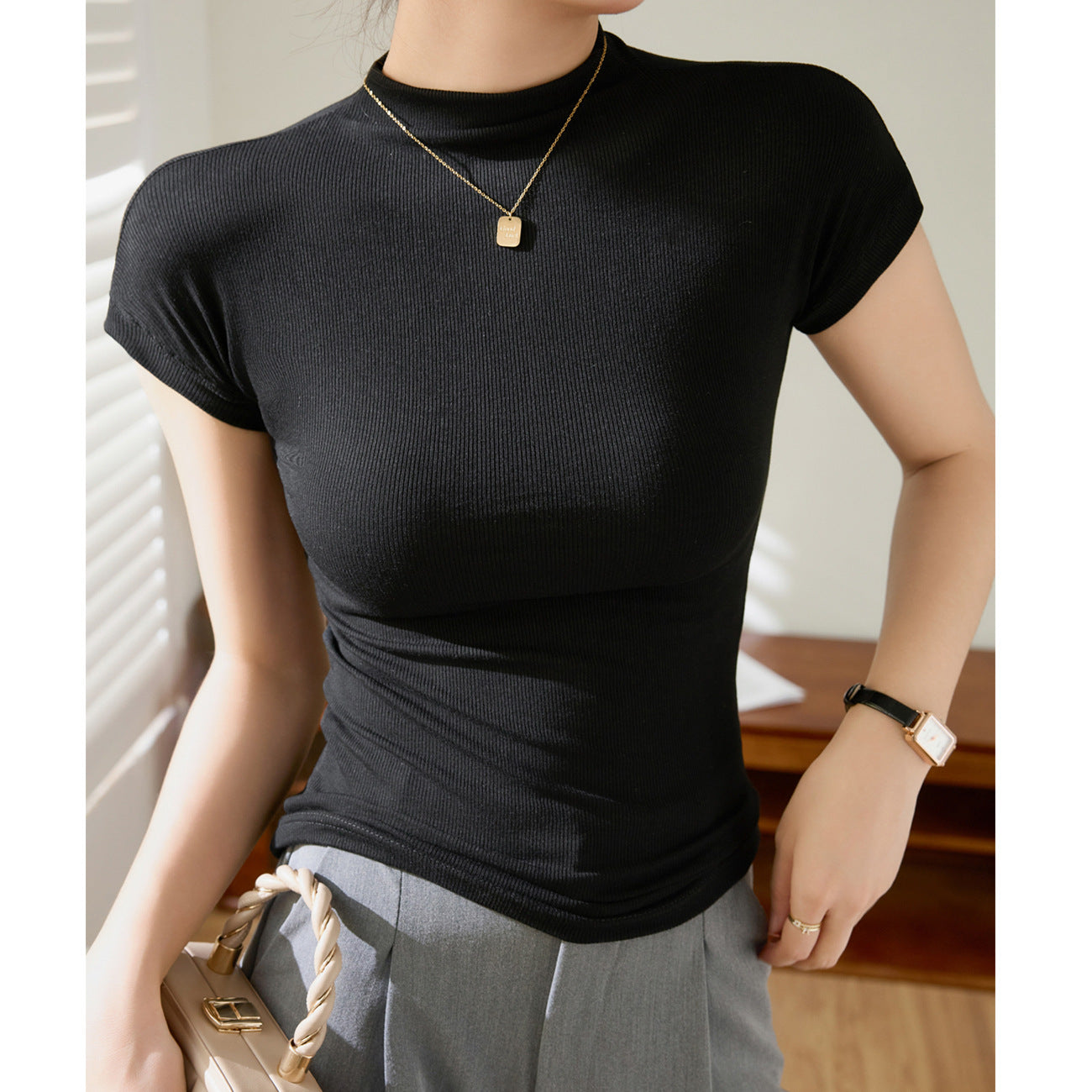 [High quality] Semi-turtleneck tight T-shirt women's summer shoulder-plugged short-sleeved 2026 new thin stand-up collar bottoming shirt