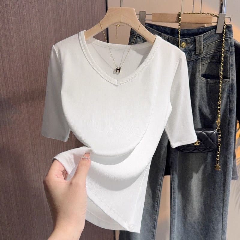 Dark gray V-neck medium-sleeved T-shirt women's spring and autumn 2025 new bottoming shirt low-neck inner with five-quarter-sleeved half-sleeved top