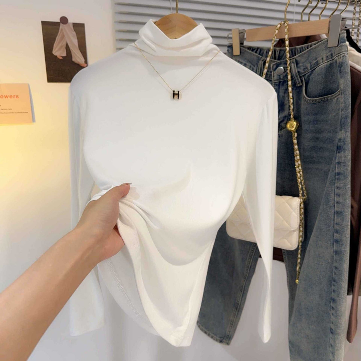 turtleneck apricot threaded bottoming shirt for women's autumn and winter 2025 new winter versatile warm slim-fit foreign style top