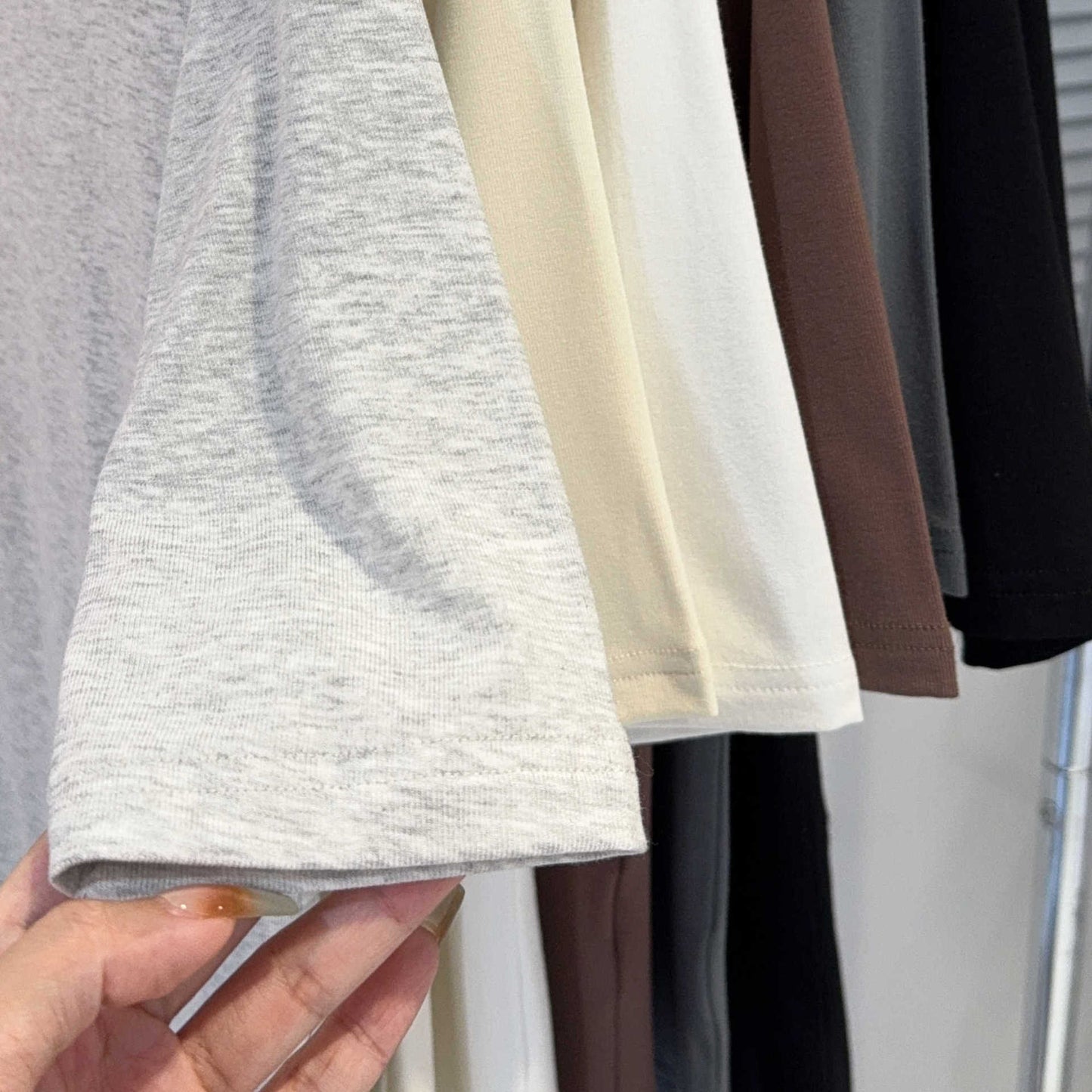 Medium-sleeved threaded bottoming shirt women's semi-turtleneck slim-fitting inner 2025 new five-quarter-sleeved spring and summer foreign-style versatile top