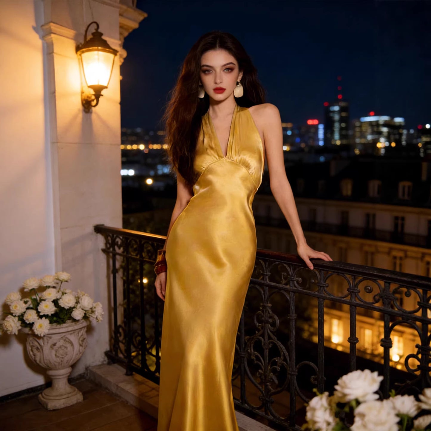 Haute couture star with the same French daughter sense design deep V-neck holiday wedding party banquet dress dress