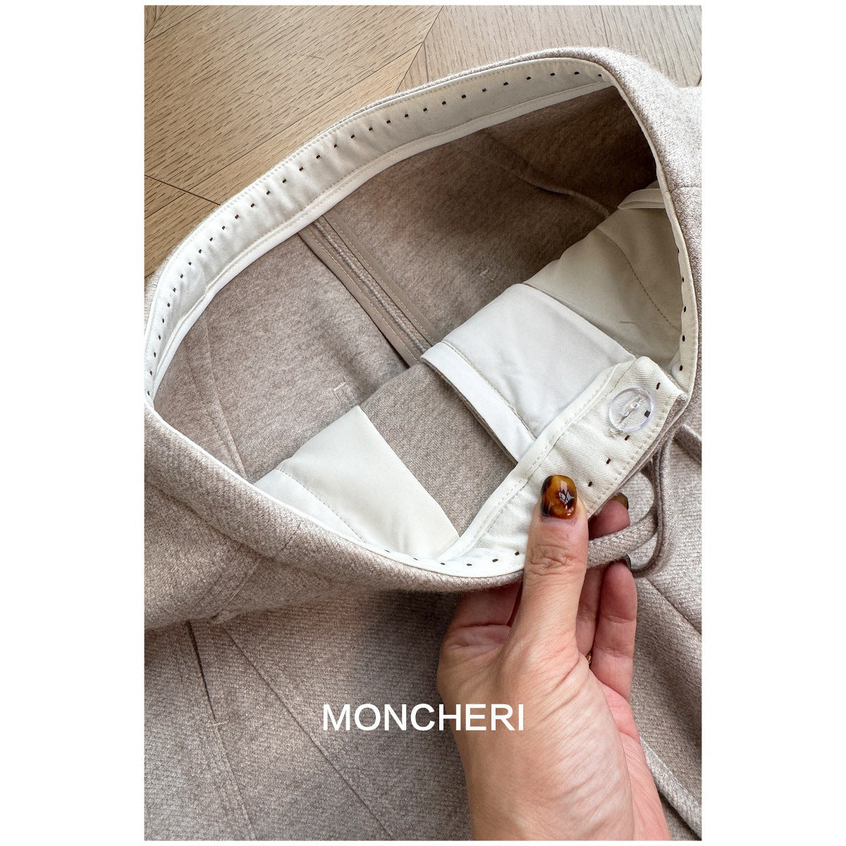 [Curve pants] Delicate waist design 3D three-dimensional diagonal pull side seam splicing hairy wide-leg straight pants women