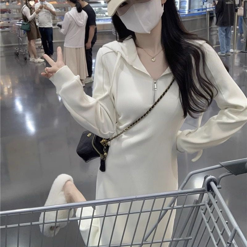 French temperament sweater dress, early autumn 2026 new women's long dress with coat and bottom dress