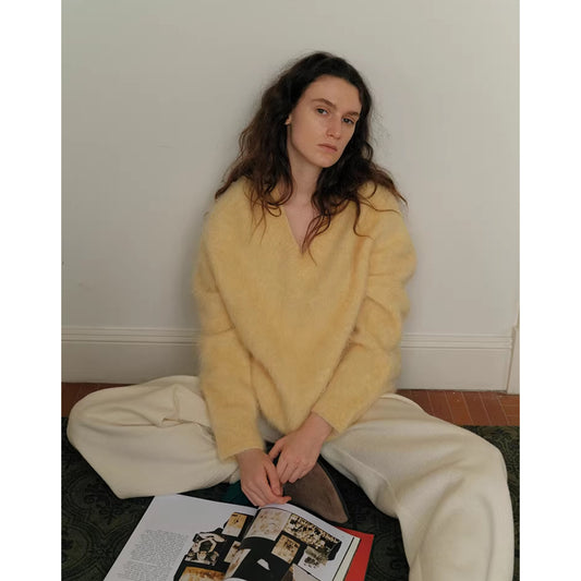 [IN JOMI] Streamlined wardrobe, alpaca wool V-neck pullover knitted sweater women's new winter top