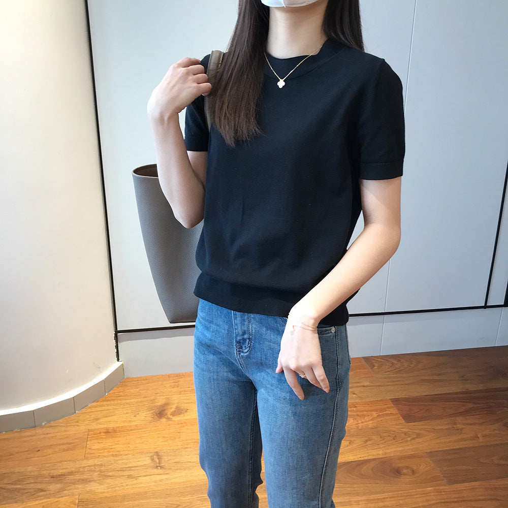 Too great value ~ Nordic niche! Simple and stylish, basic half-height round neck, slimming solid color short-sleeved knitted T-shirt