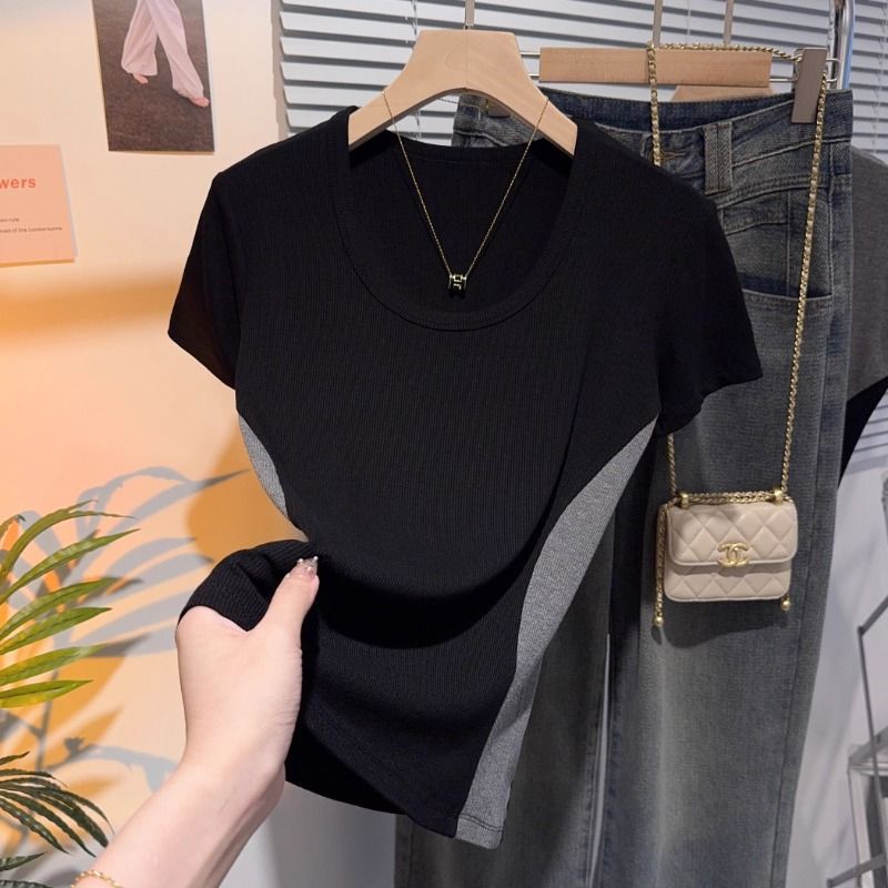 Unique design, beautiful u-neck top, women's 2025 new summer explosion, high-end sense and thin color matching short-sleeved t-shirt