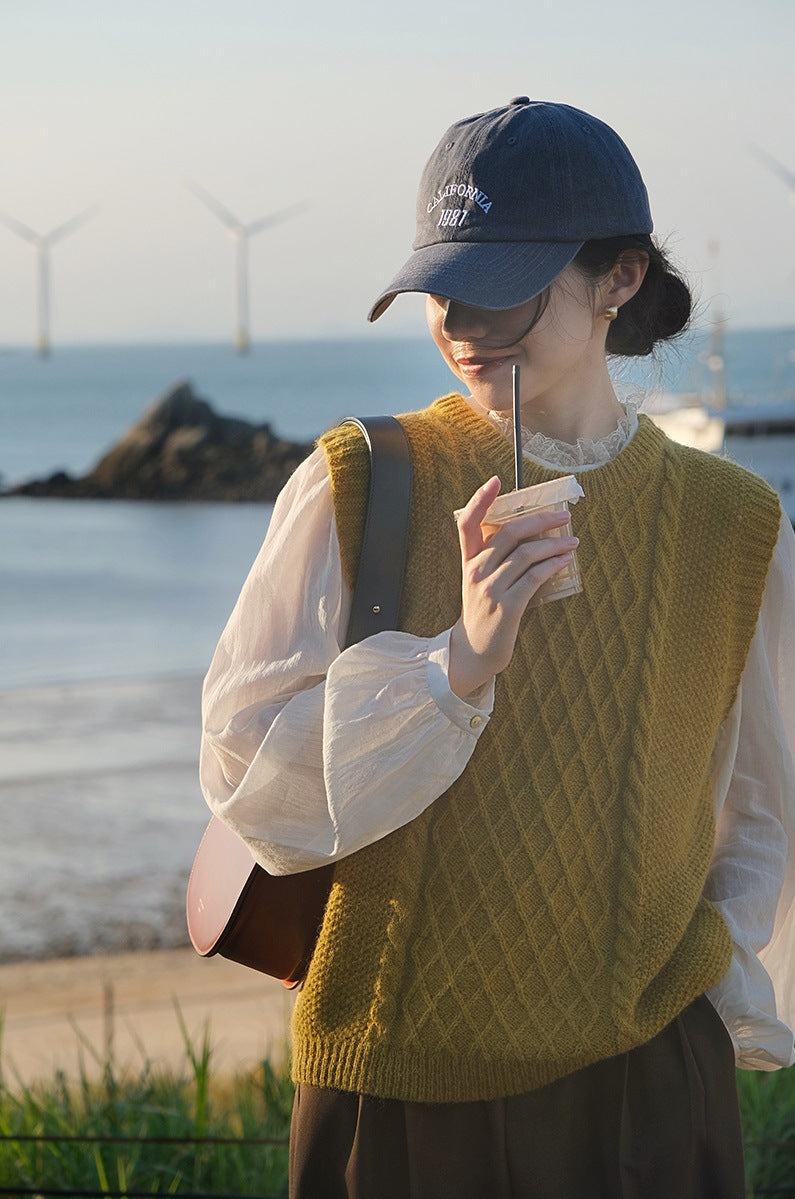 Ramesse | Autumn Wheat, Rhombus Twist Vintage Knitted Vest, Crew Neck Sweater Vest, Yellow/Apricot