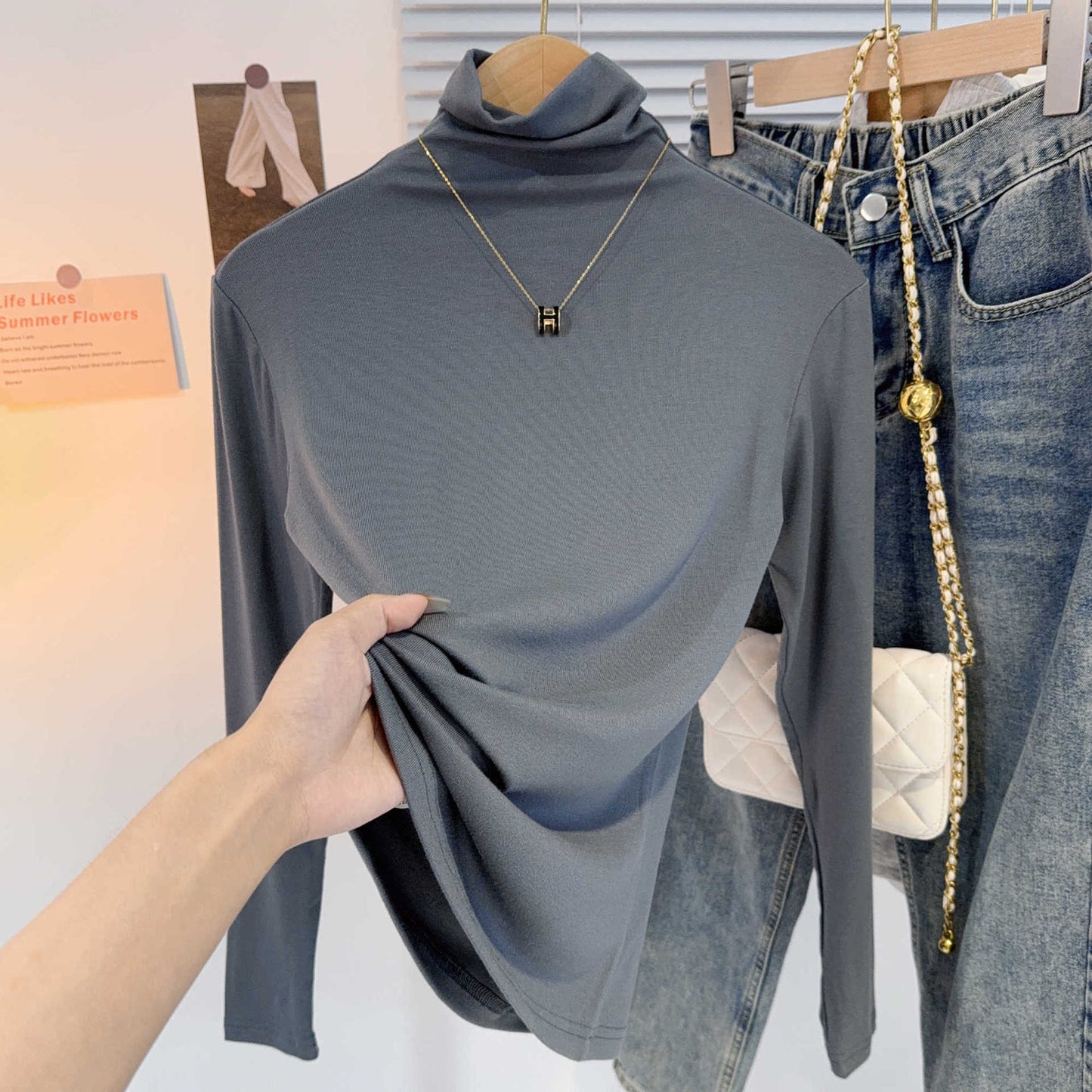 turtleneck apricot threaded bottoming shirt for women's autumn and winter 2025 new winter versatile warm slim-fit foreign style top