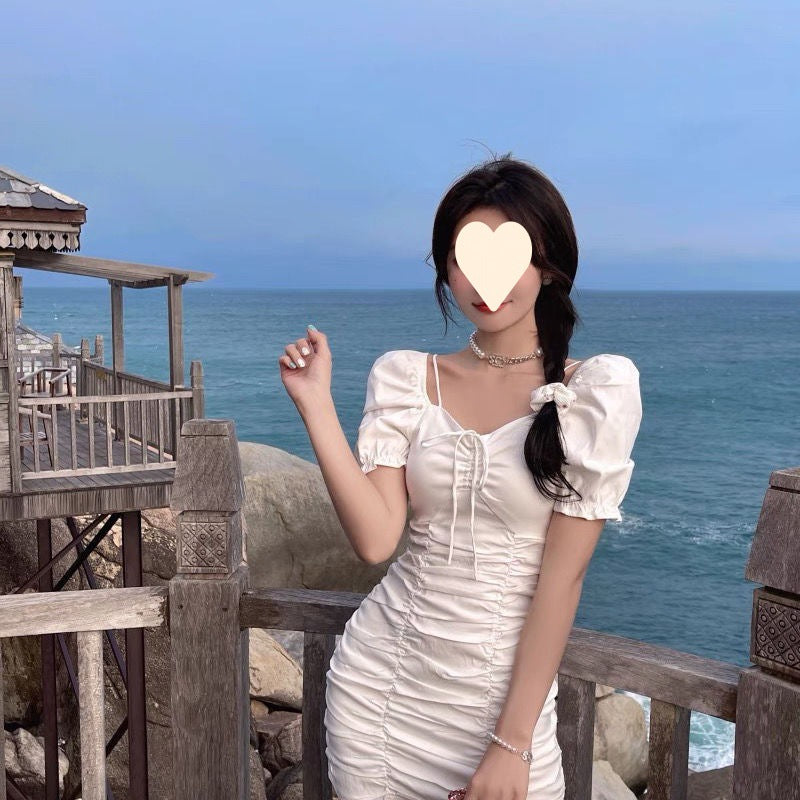 Summer 2025 new Korean version temperament French light ripe wind bubble sleeves pleated drawstring slim and thin dress women