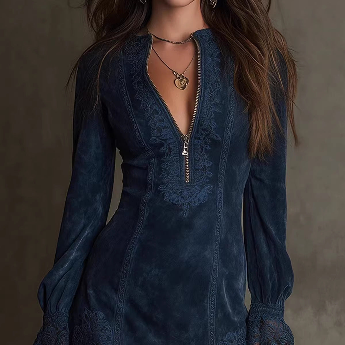 2025 European and American women's clothing, Amazon independent station zipper lace splicing V-neck long sleeves, loose embroidery, dress