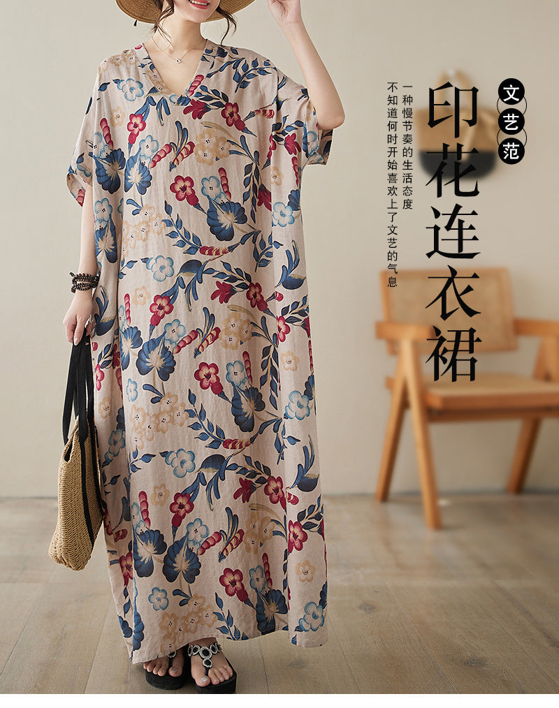 The real shot is the new V-neck cotton and linen large size loose literary and retro holiday wind beach dress for women in the summer of 2024.