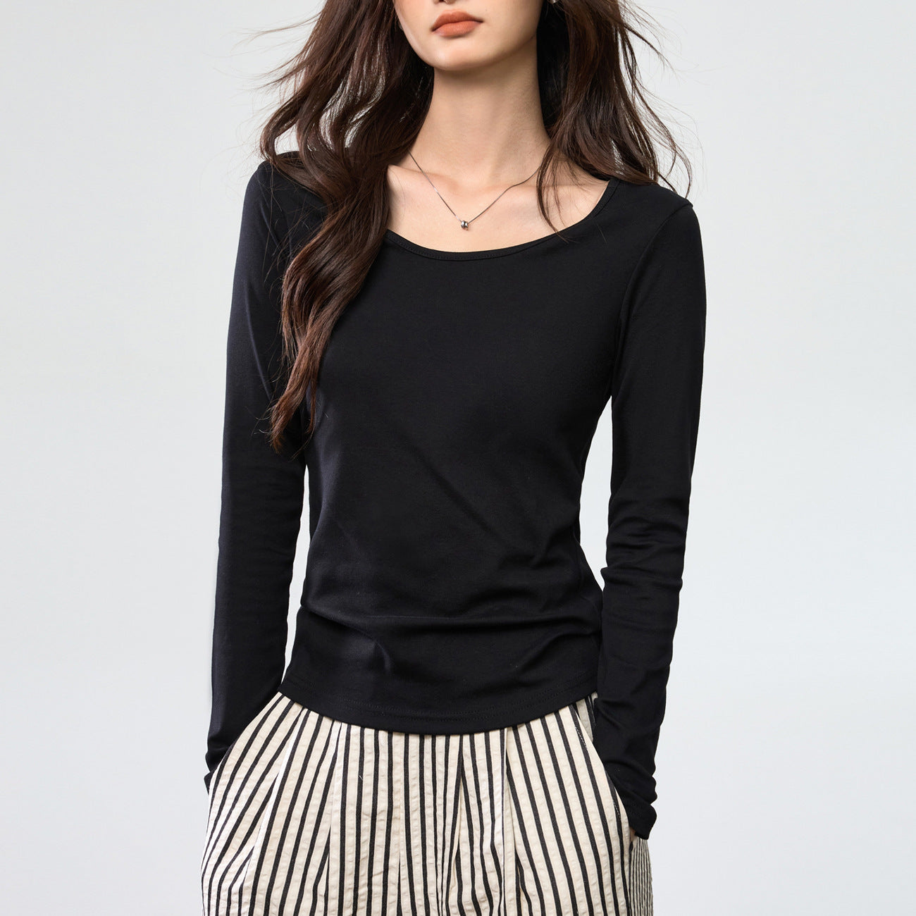 40 combed pure cotton, soft waxy and skin-friendly, round neck solid color simple slim and thin long-sleeved T-shirt women's bottoming shirt top