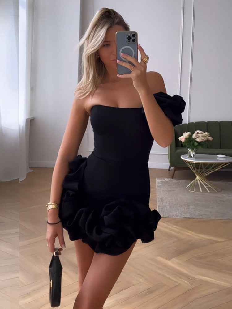 Cross-border light luxury niche party performance dress women's new sexy pleated suspenders slim temperament dress women