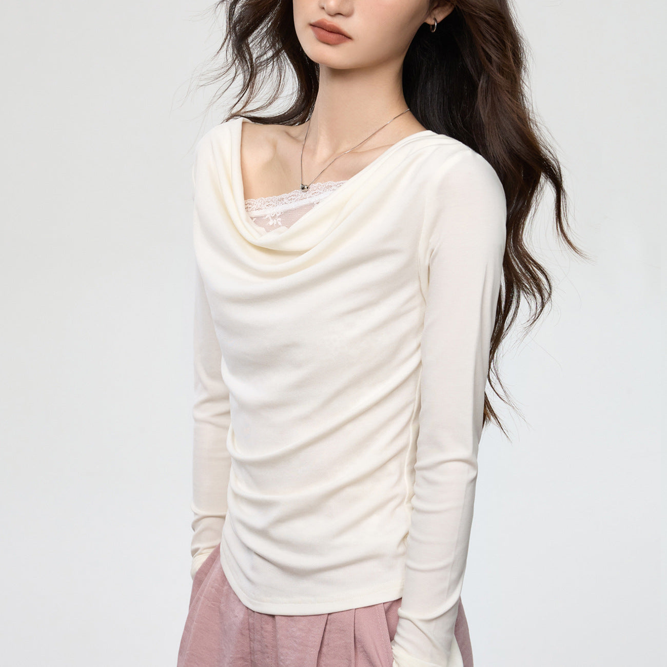 Tencel Lyocell, swinging neck splicing lace fake two-piece long-sleeved t-shirt women's slim pleated early autumn top