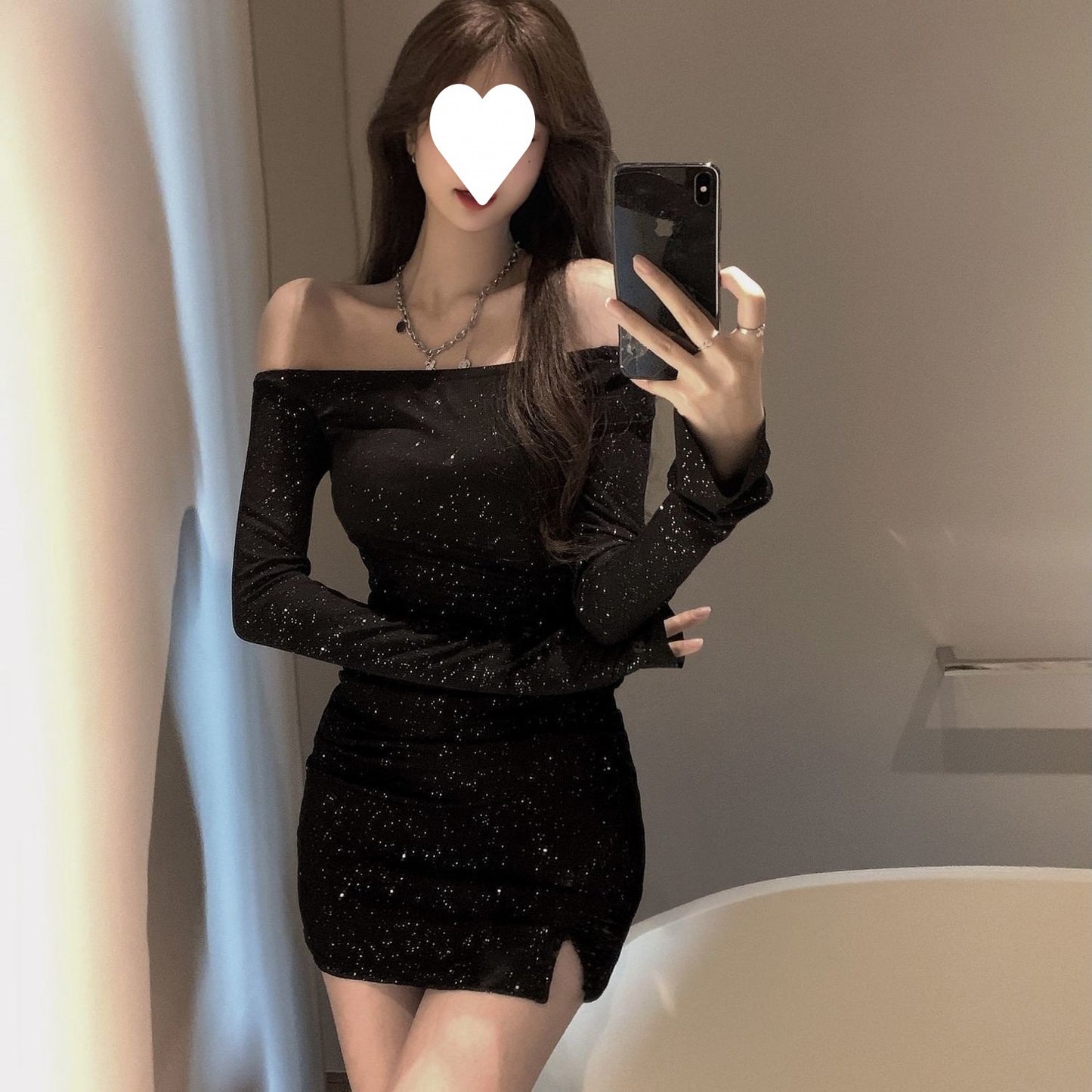 One-word shoulder dress women's slim-fit diamond-encrusted long-sleeved irregular hip-wrapped short skirt early autumn 2025 new black skirt