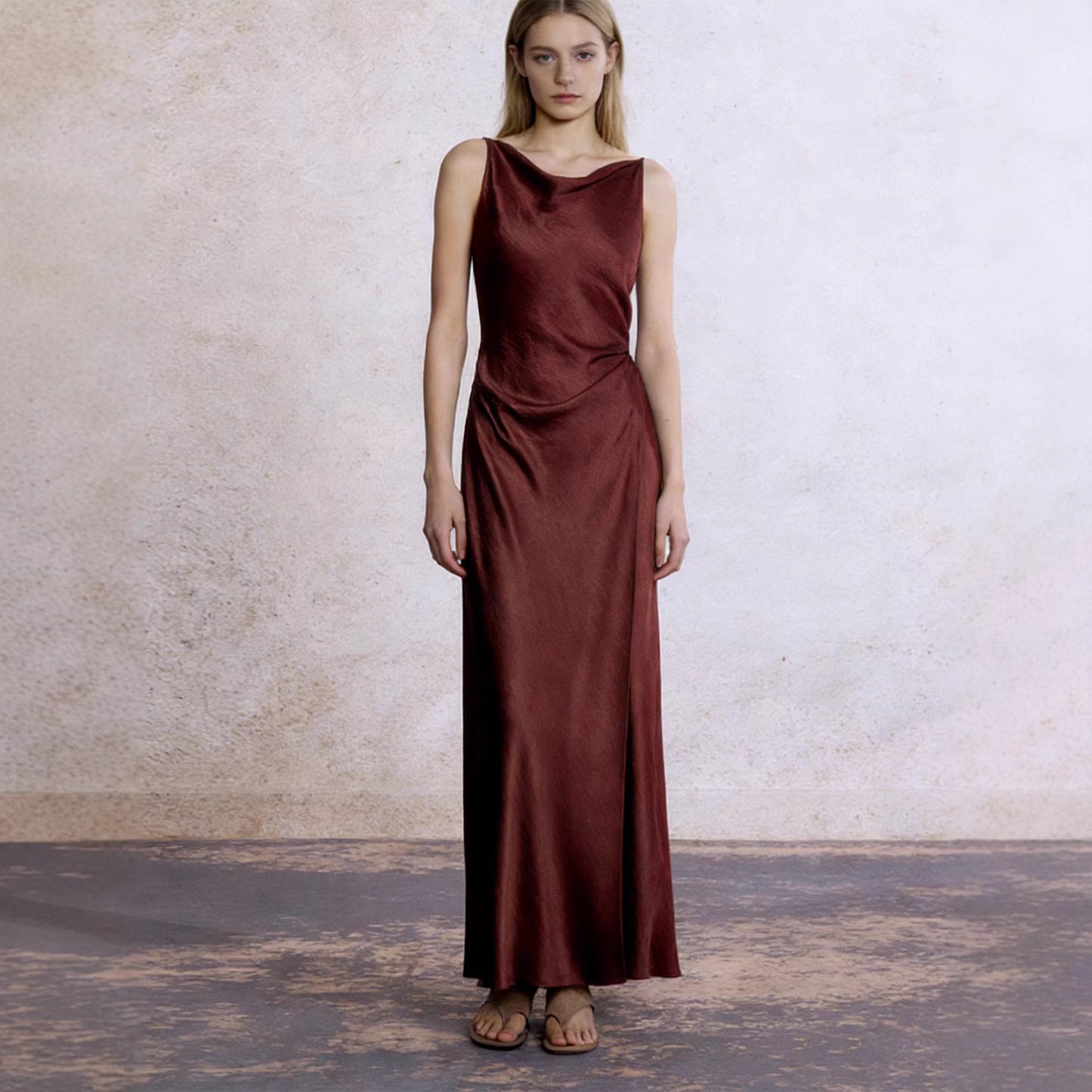 Haute couture European and American Muse Design Sense Acetic Acid Sleeveless Split Dress Wedding Party Annual Meeting Moonlight Dress Light Dress