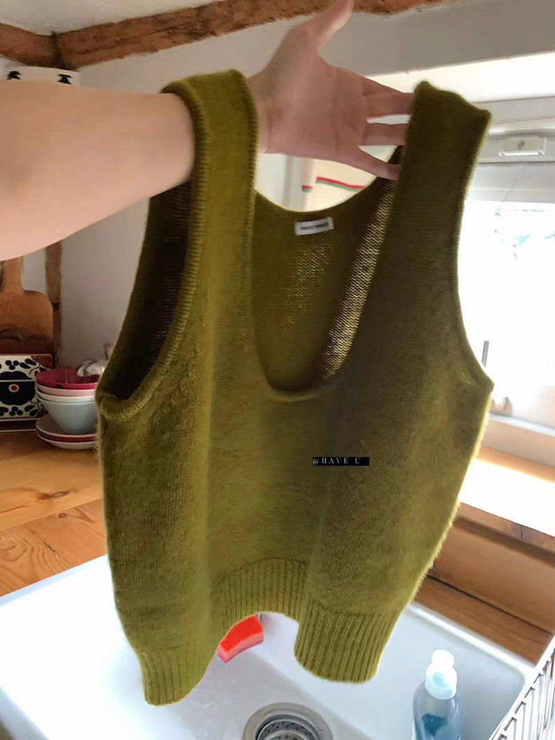 HAVE U wool knitted vest u neck elastic short small Korean ins wind wide shoulder strap stacked vest women