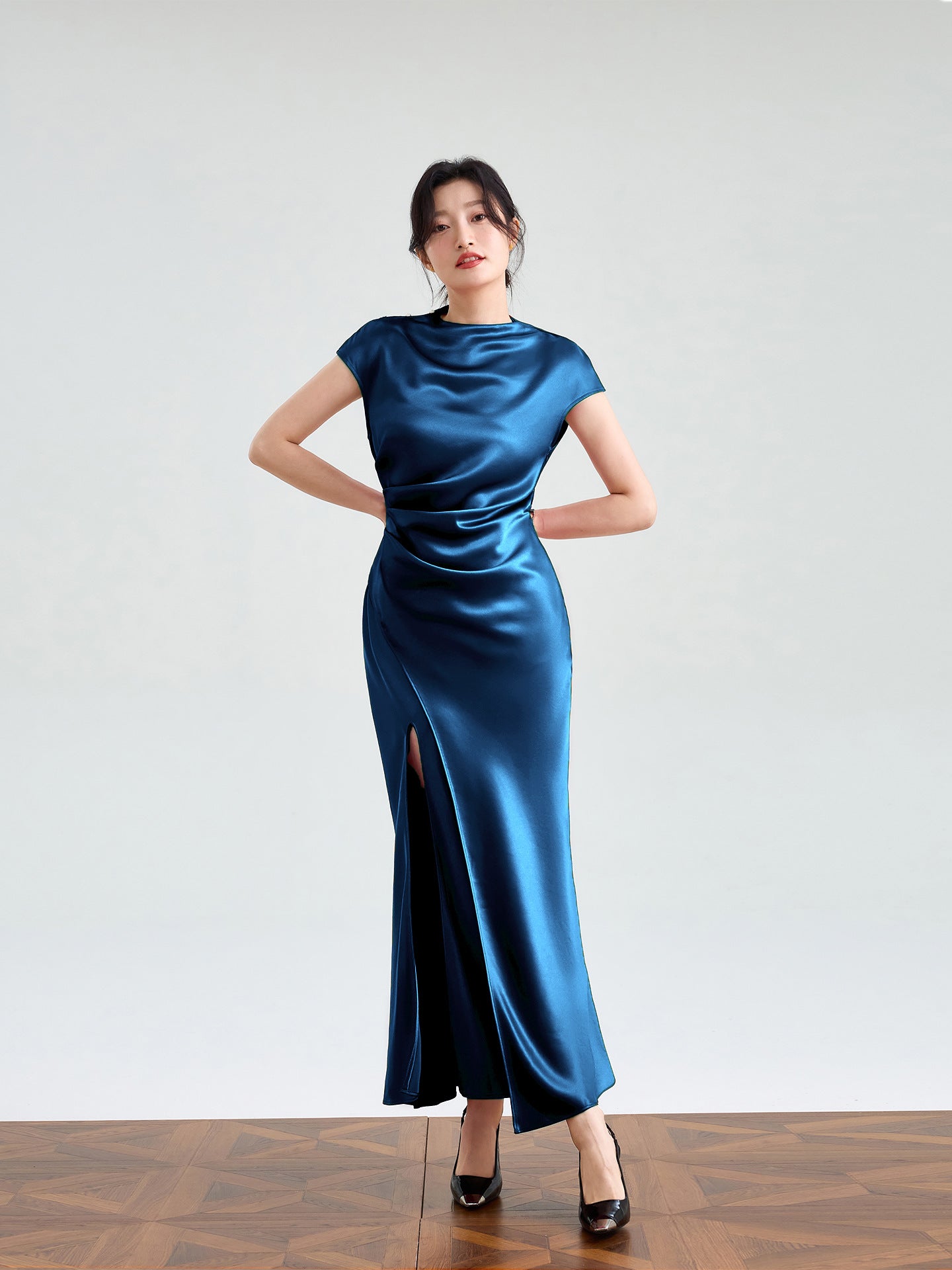 Haute couture imported acetic acid, pure desire style semi-turtleneck satin dress temperament thin split fork fish tail long dress French