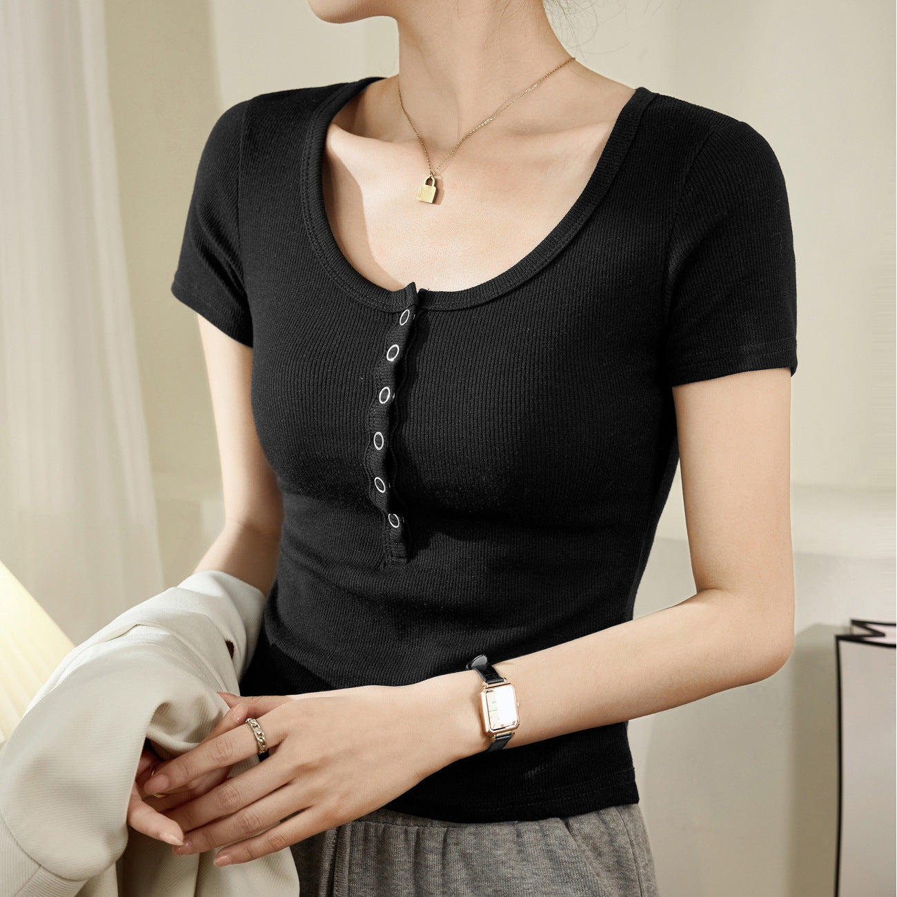 Use good materials% high-end hidden button short-sleeved T-shirt women's summer threaded cotton 2026 new slim-fitting and thin versatile bottoming shirt