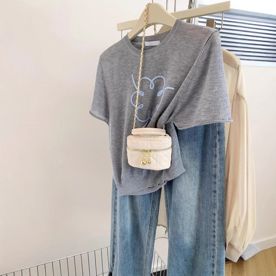 Grey thin ice silk knitted short-sleeved t-shirt women's summer summer 2025 new design half-sleeved front shoulder top