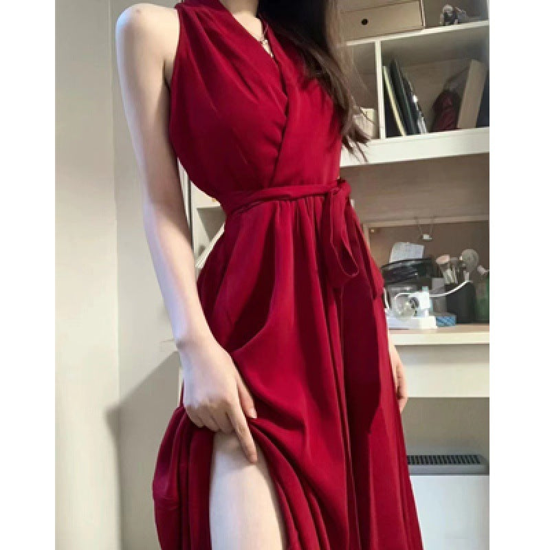 Pure desire wind red neck dress women's 2026 early spring new a-word royal sister waist strap slim dress