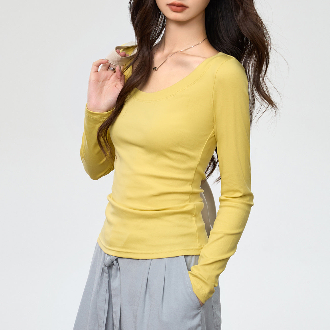 Combed pure cotton bottoming shirt women's autumn new foreign style U-neck long-sleeved t-shirt slim-fitting versatile simple solid color inner top