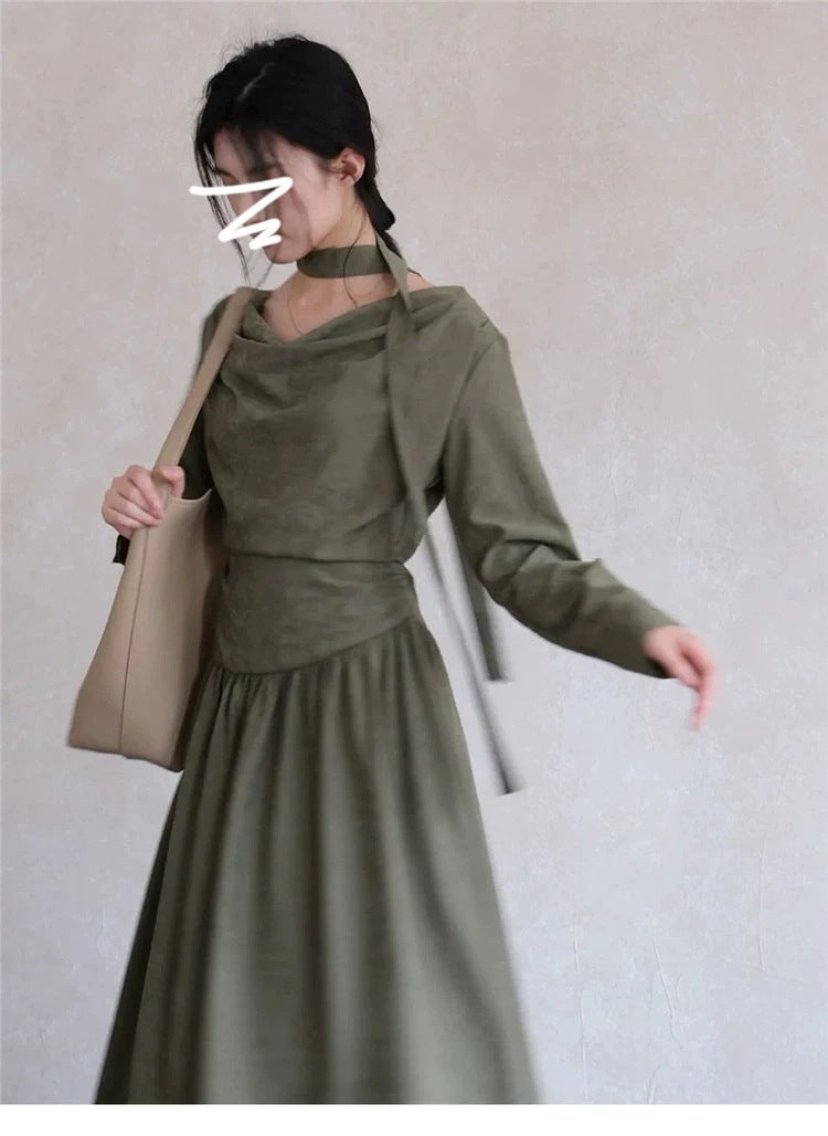 Korean green temperament long-sleeved dress children's autumn 2025 new simple and generous high-end gentle long dress