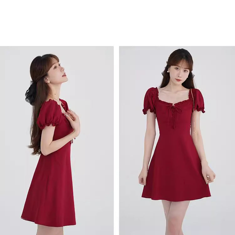 Square neck bubble sleeve dress women's summer Platycodon French design feeling waist thin red a-word short skirt