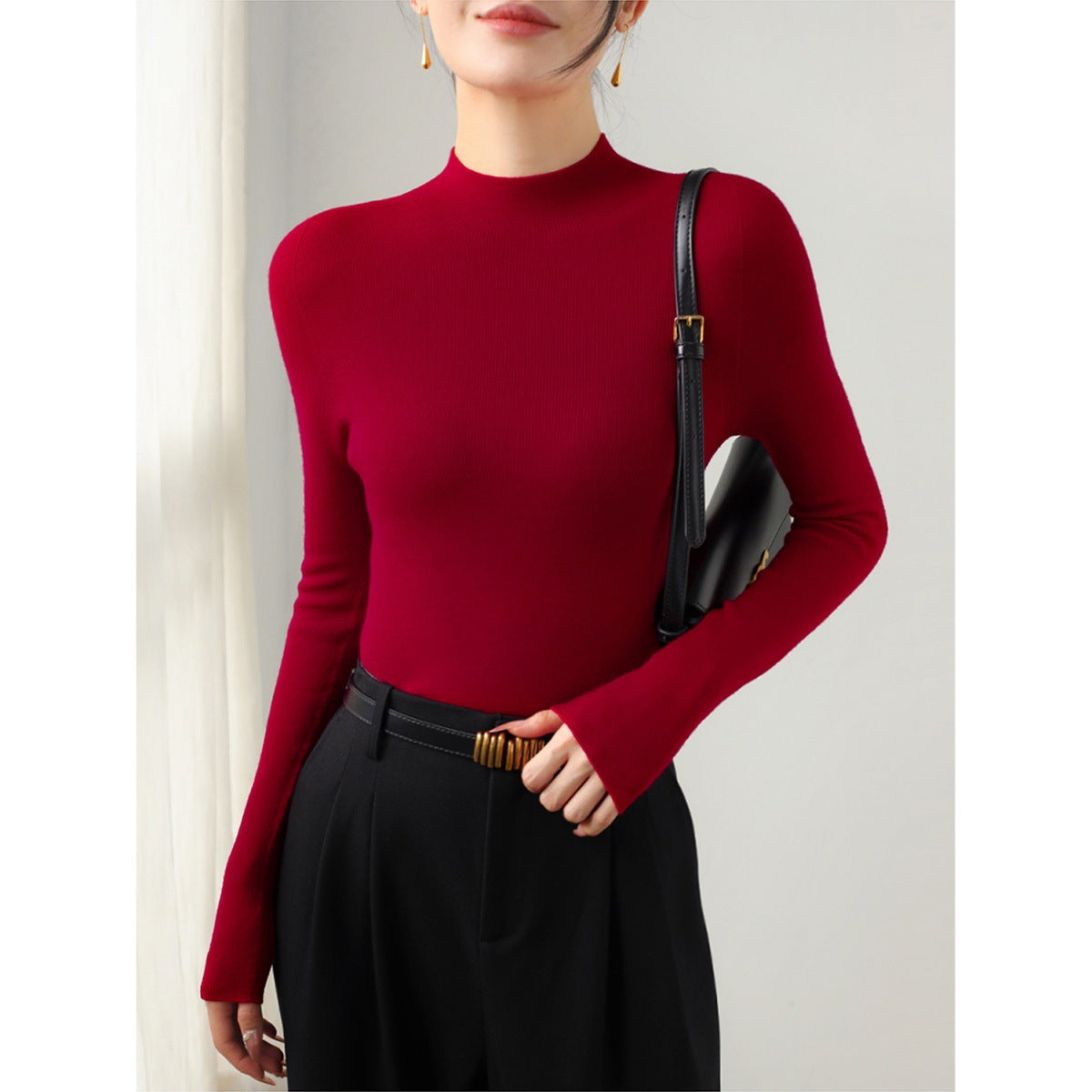 High-end Yangtze yarn semi-turtleneck seamless integrated pullover knitted sweater women's autumn slim-fit full wool backing sweater white