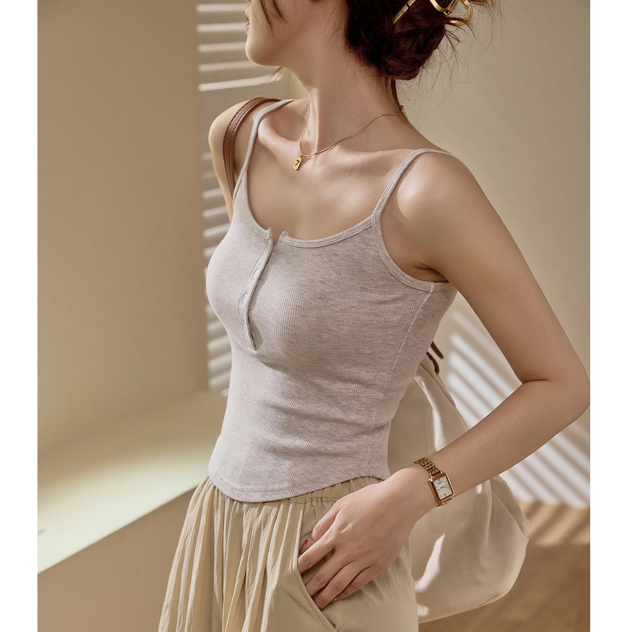 [Selection of high elastic cotton] Button sling small vest for women's summer outer wear 2026 new inner short bottoming top