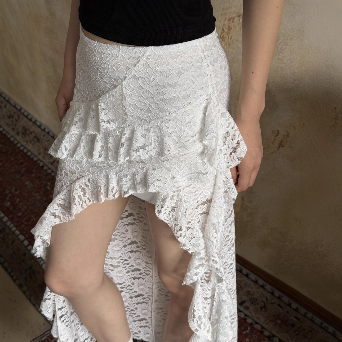 Lace streamer irregular skirt women's summer stacked ruffle edge hem skirt curtain diagonal edge solid color mesh skirt