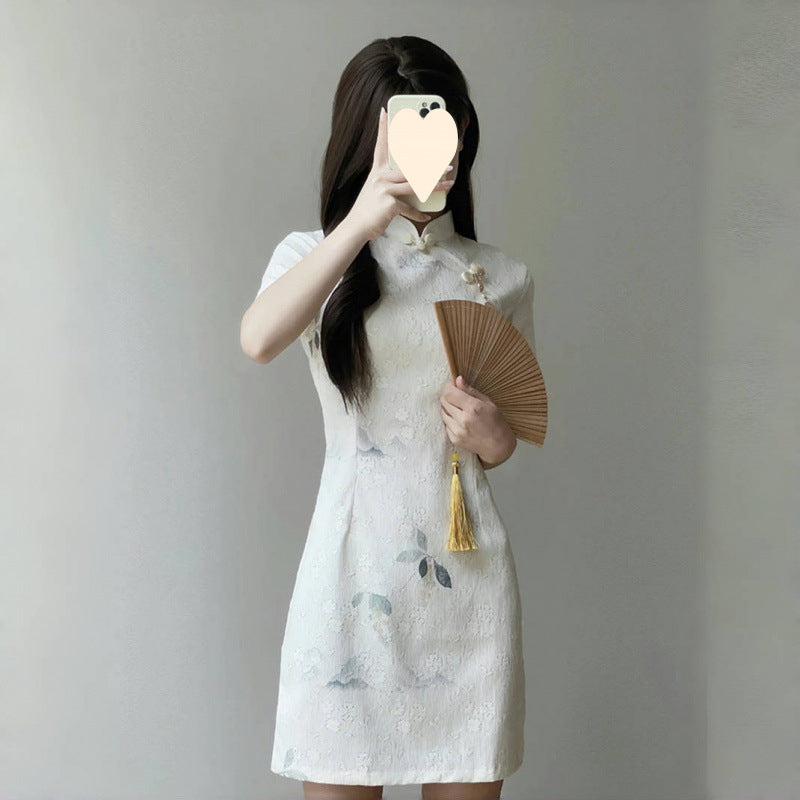 New Chinese cheongsam new 2025 improved version young girl small summer new beautiful dress