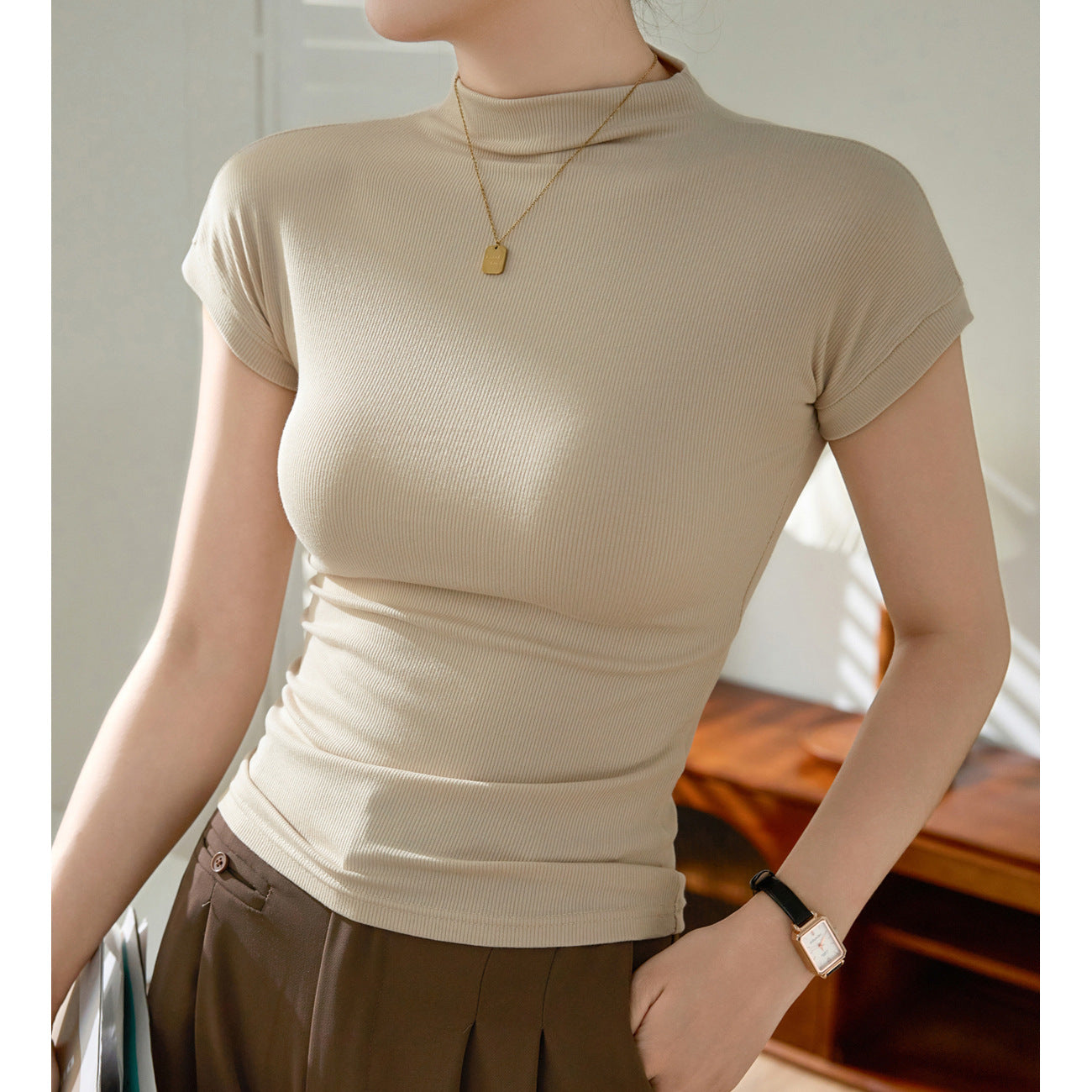 [High quality] Semi-turtleneck tight T-shirt women's summer shoulder-plugged short-sleeved 2026 new thin stand-up collar bottoming shirt