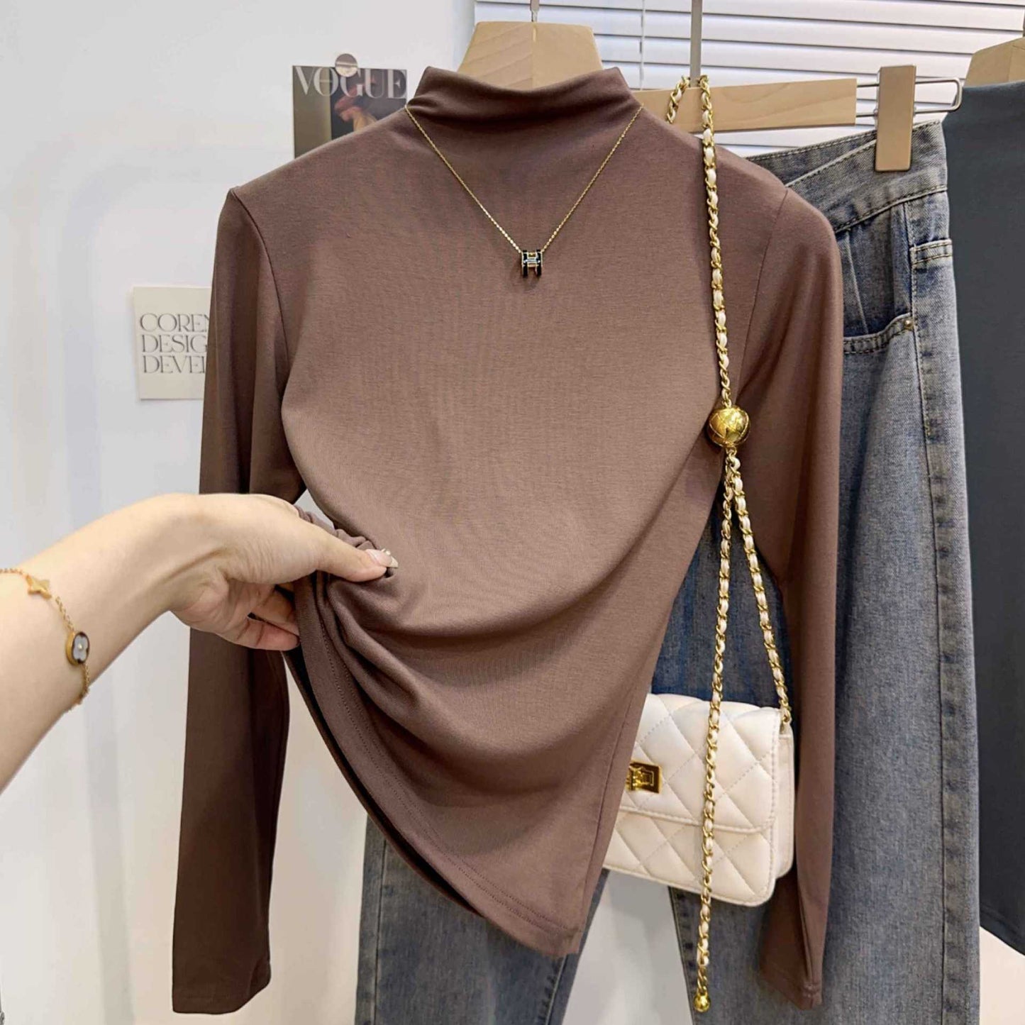 Semi-turtleneck bottoming shirt women's 2025 new autumn and winter inner threaded fashionable foreign style long-sleeved knitted beautiful top