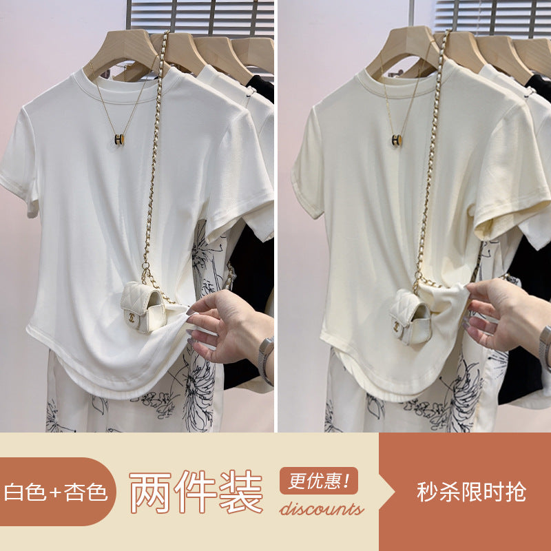 [A code packet of the released version] White hem curved ice silk short-sleeved t-shirt women's slim semi-turtleneck top