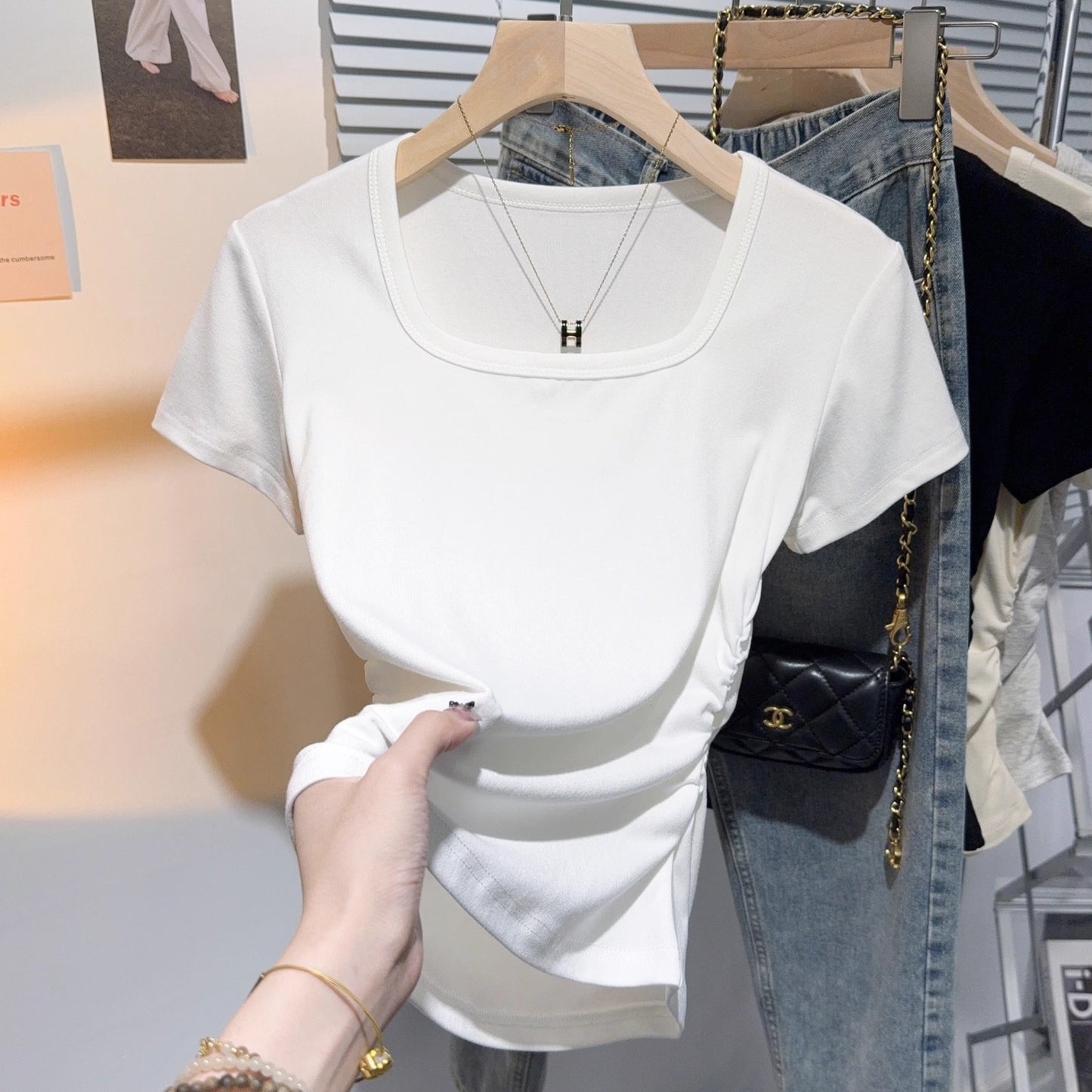 Square collar sweet girl short-sleeved T-shirt women's summer 2025 new waist pleated small fragrant slim-fitting and thin shoulder top